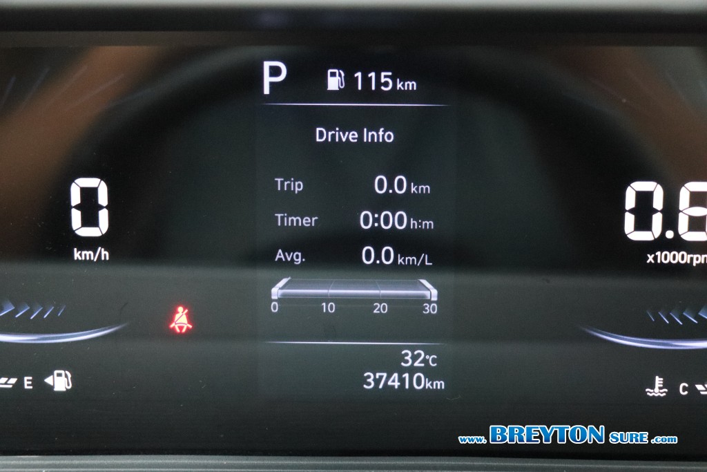 HYUNDAI STARIA 2.2 TREND AT ปี 2025 ราคา 1,089,000 บาท #BT2026092502 #10
