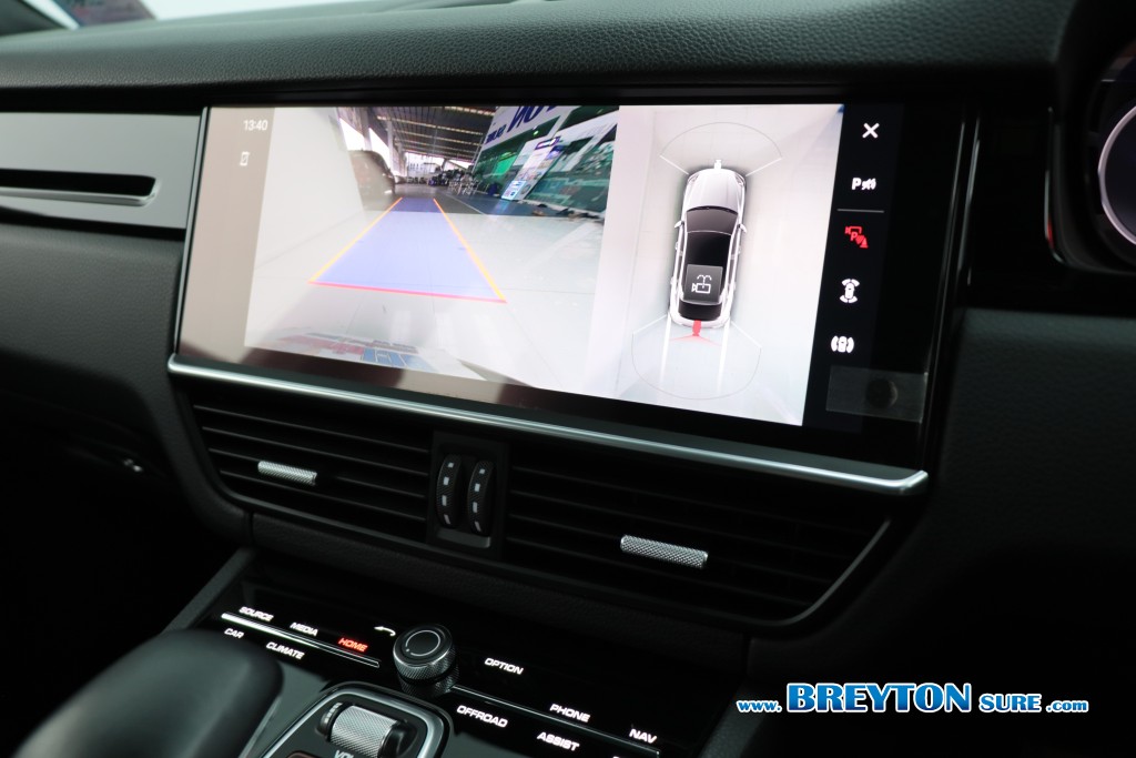 PORSCHE CAYENNE  3.0 E-Hybrid Coupe AT ปี 2022 ราคา 3,199,000 บาท #BT2026101301 #9