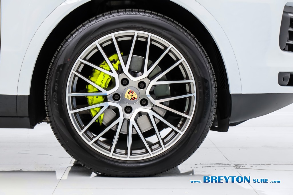 PORSCHE CAYENNE  3.0 E-Hybrid Coupe AT ปี 2022 ราคา 3,199,000 บาท #BT2026101301 #18