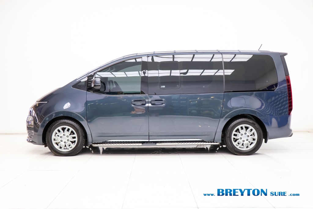 HYUNDAI STARIA 2.2 TREND AT ปี 2024 ราคา 999,000 บาท #BT2026102502 #3