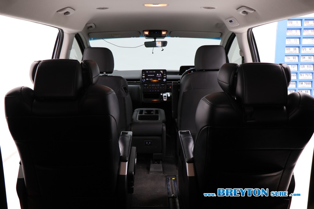 HYUNDAI STARIA 2.2 TREND AT ปี 2024 ราคา 999,000 บาท #BT2026102502 #18