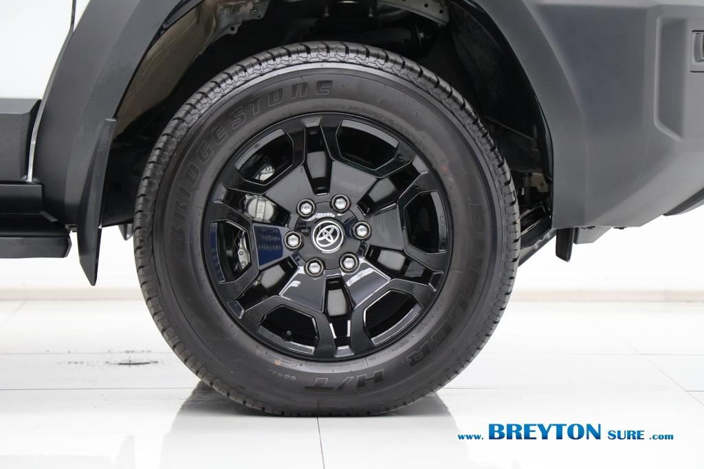 TOYOTA LAND CRUISER  FJ AT ปี 2026 ราคา 1,069,000 บาท #BT2026102704 #20