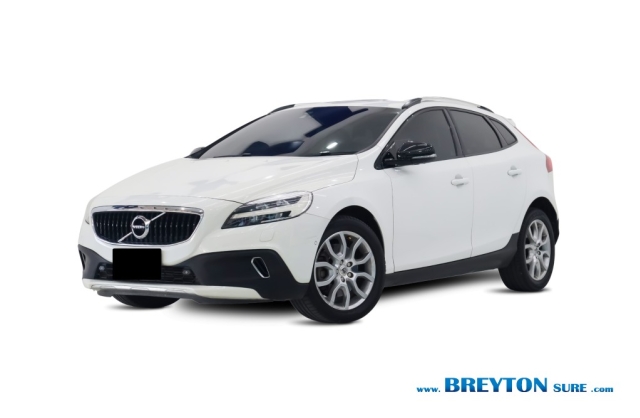 VOLVO V 40 D4 Cross Country 2.0 AT ปี 2018 ราคา 399,000 บาท #BT2025122103